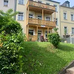 Elsterveilchen 100 M Bis Zur Soletherme Und Theater