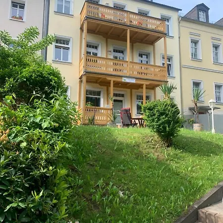 Ferienwohnung Elsterveilchen - 100 M Zur Soletherme ,Kurpark & Theater, Parkplatz