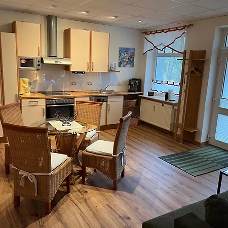 Apartament Ferienwohnung Elsterveilchen - 100 M Zur Soletherme ,Kurpark & Theater, Parkplatz