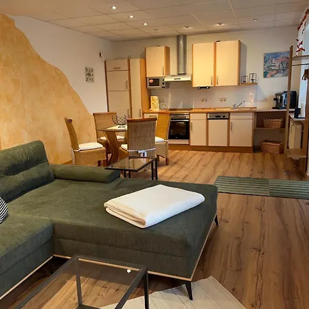 Ferienwohnung Elsterveilchen - 100 M Zur Soletherme ,Kurpark & Theater, Parkplatz Apartament *