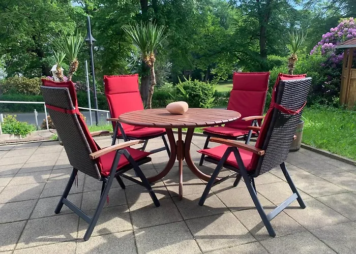 Elsterveilchen 100 M Bis Zur Soletherme Und Theater Apartament *